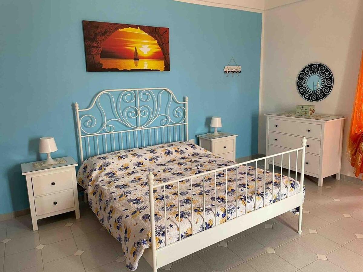 Arcipelago Ponziano Detached House With Wonderful Sea View 빌라 외부 사진